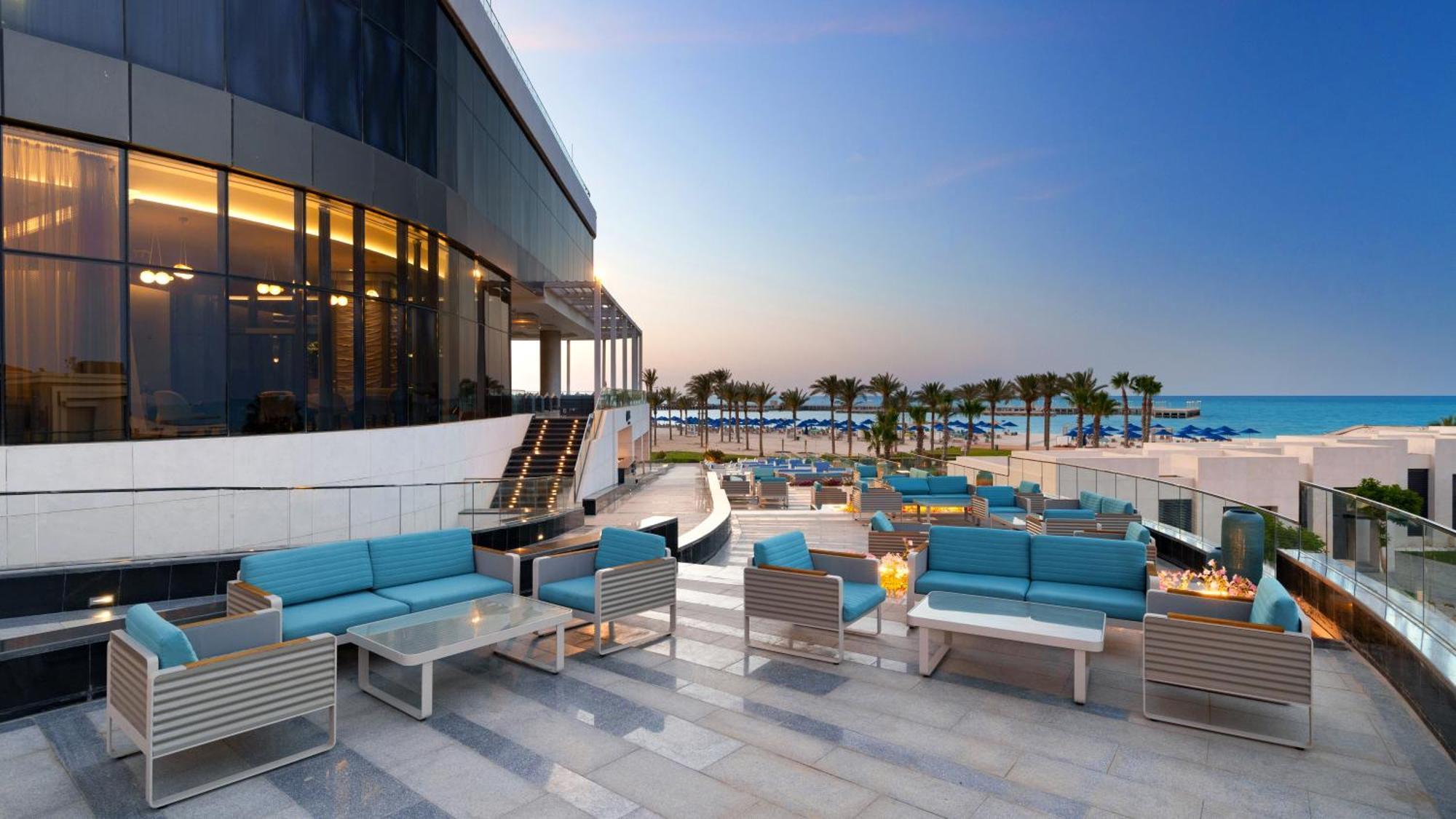 Rixos Premium Alamein El Alamein Kültér fotó Beach at the hotel
